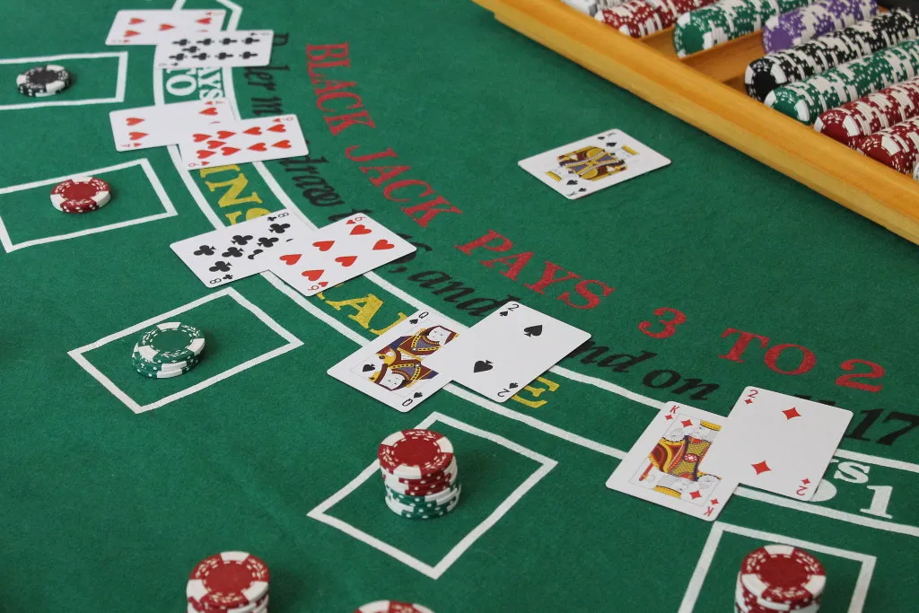 Chơi Blackjack với tâm thái chơi là thắng, rinh tiền khủng